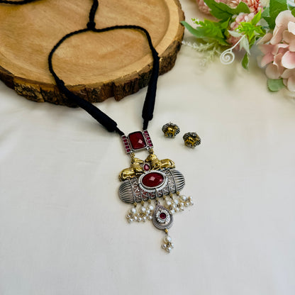 Nando Motif Dual Tone Pendant Set