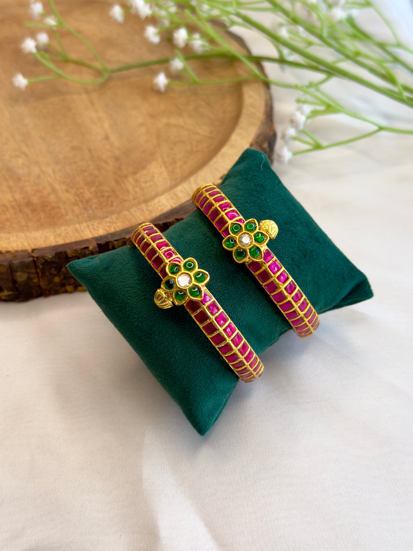 Jadau Openable Bangles