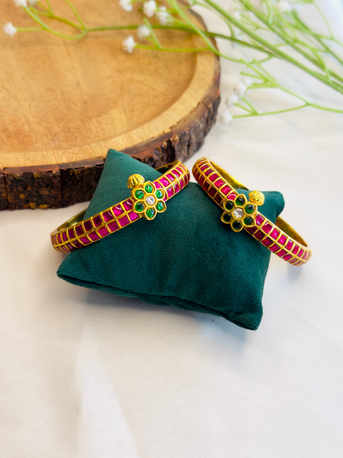Jadau Openable Bangles