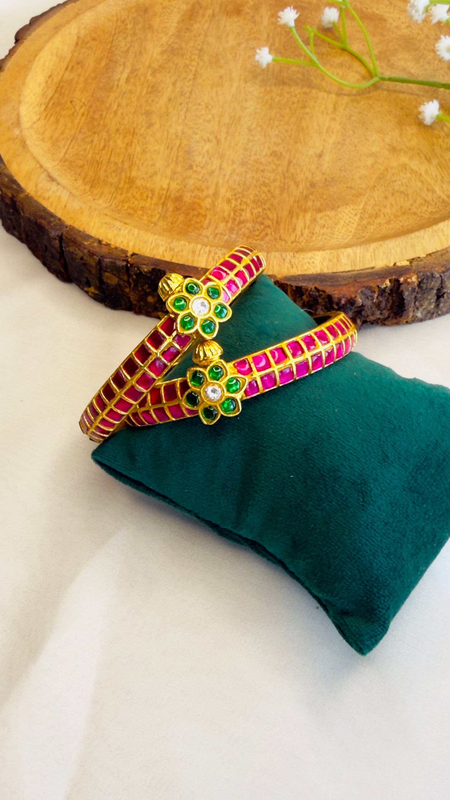 Jadau Openable Bangles