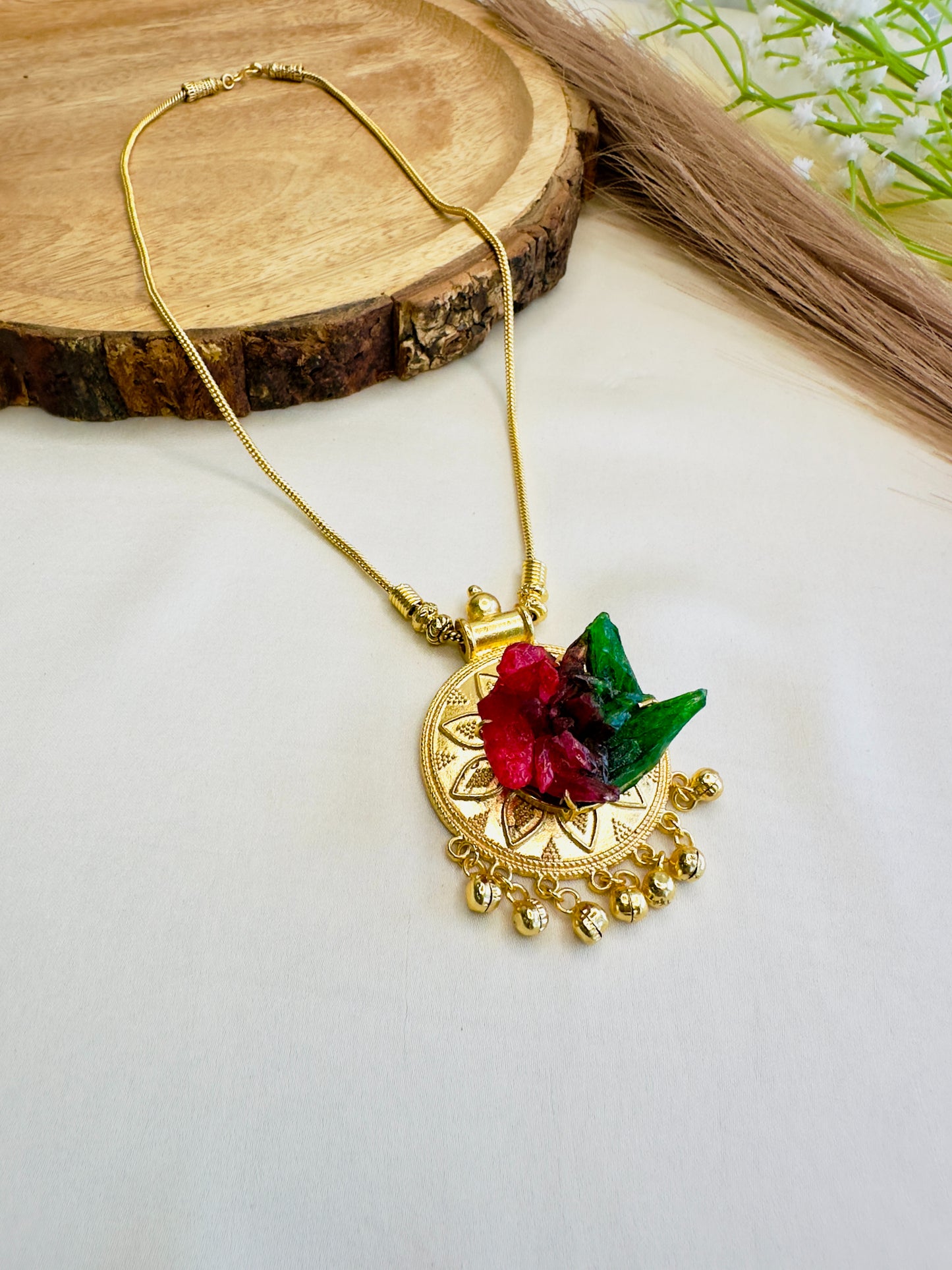 Semi-pricious stone chain pendant