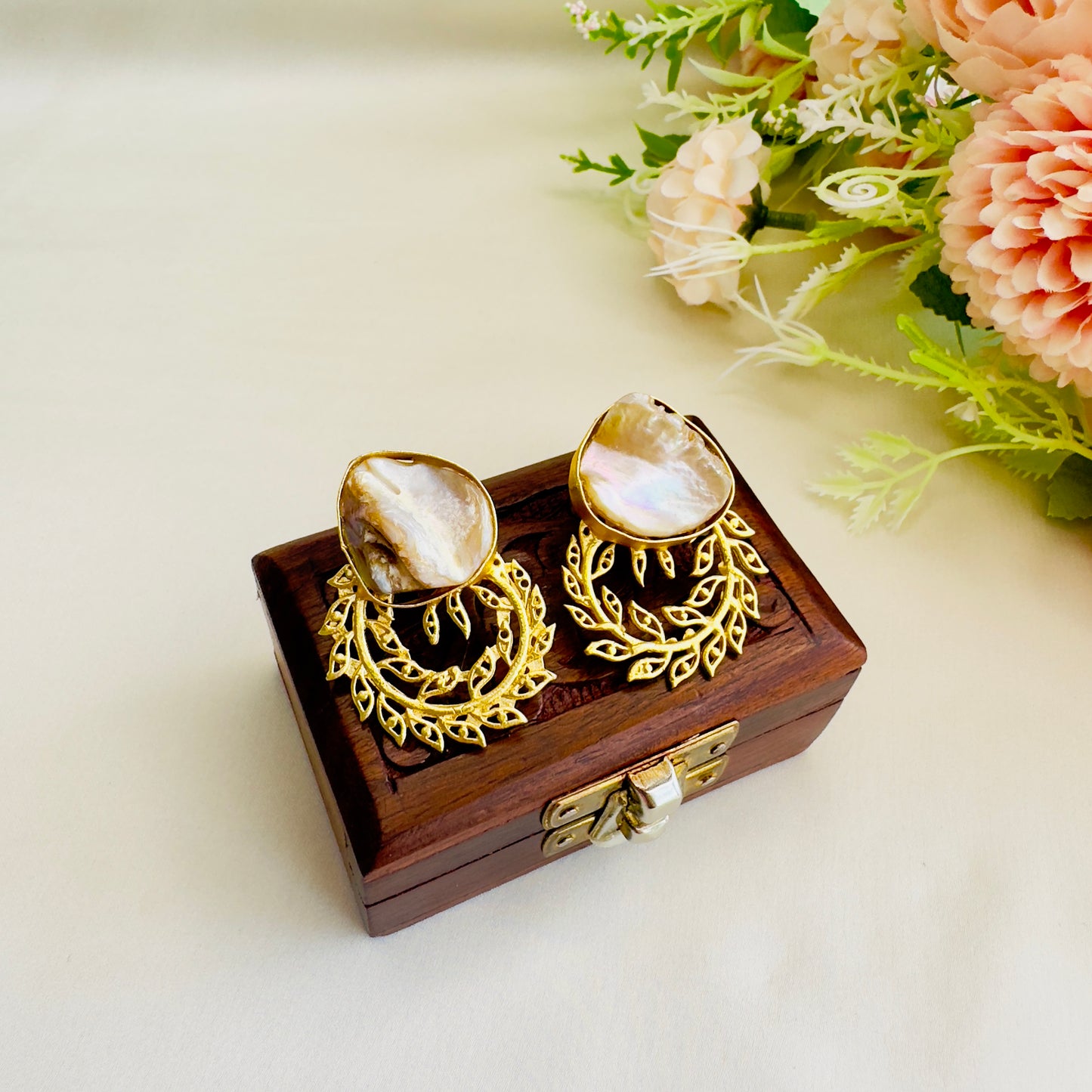 MOP Delicate design Stud Earrings