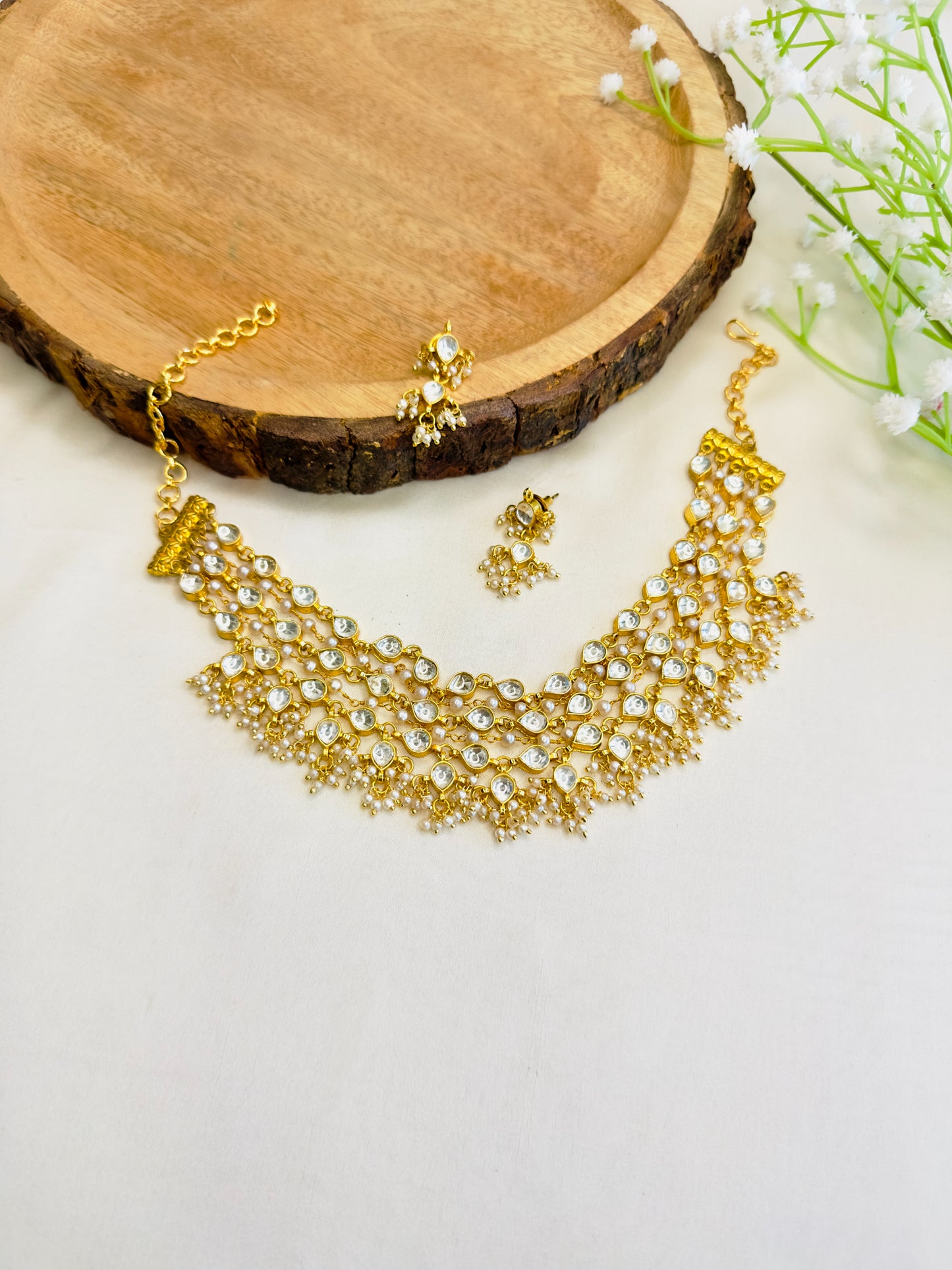 White Pachi Multilayer Choker Set