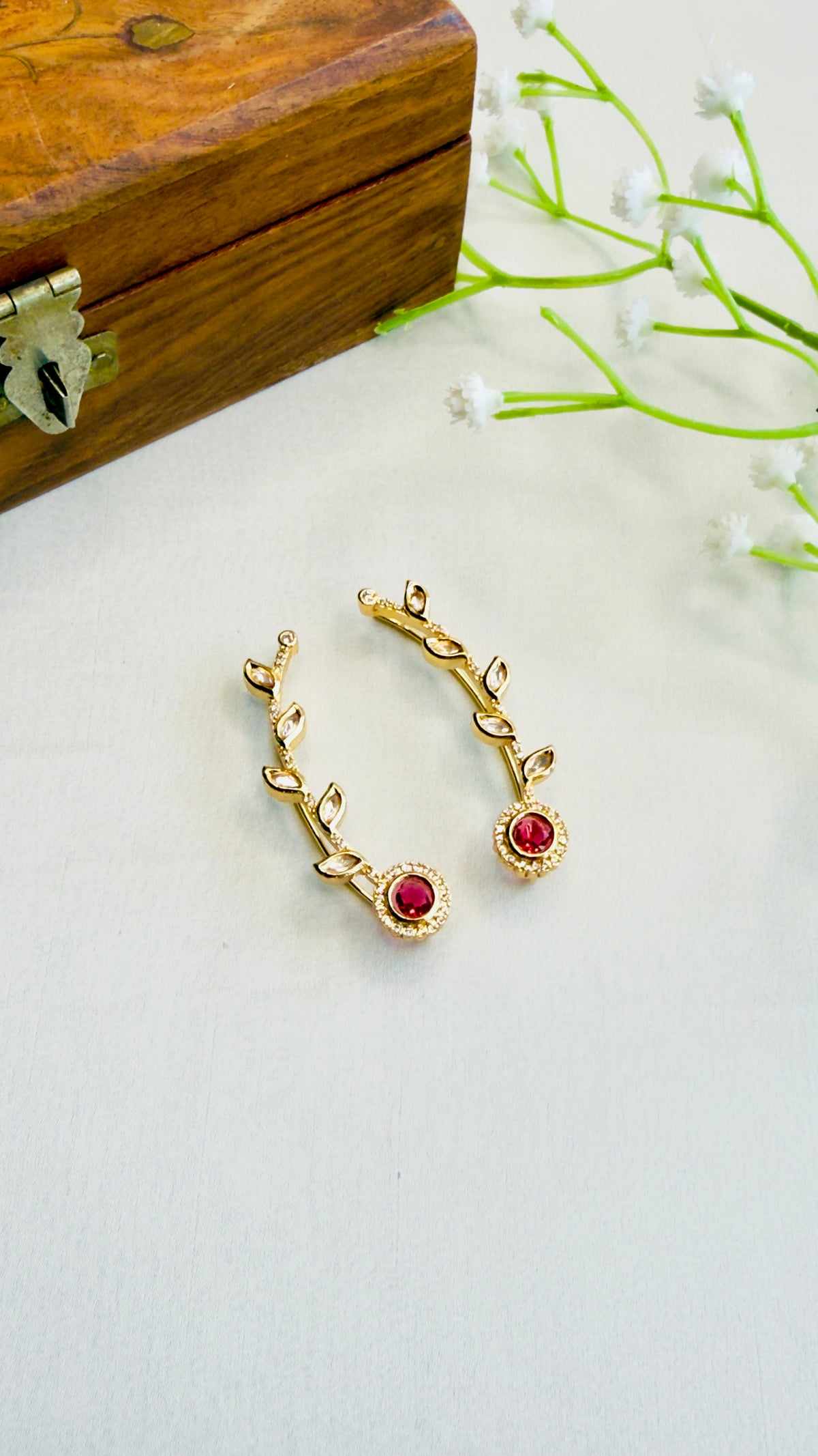 Kundan Ear cuff