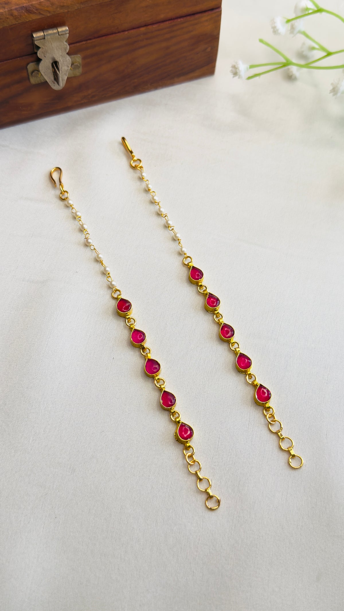 Pachi Kundan Ear Chain
