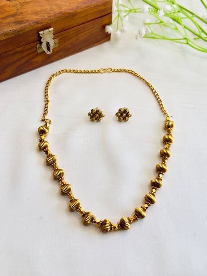 Gold Look alike Mutter Mala