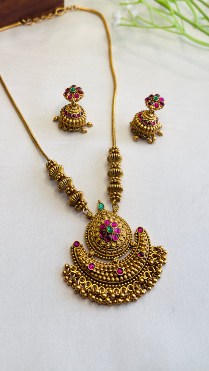 Gold look alike Necklace Set