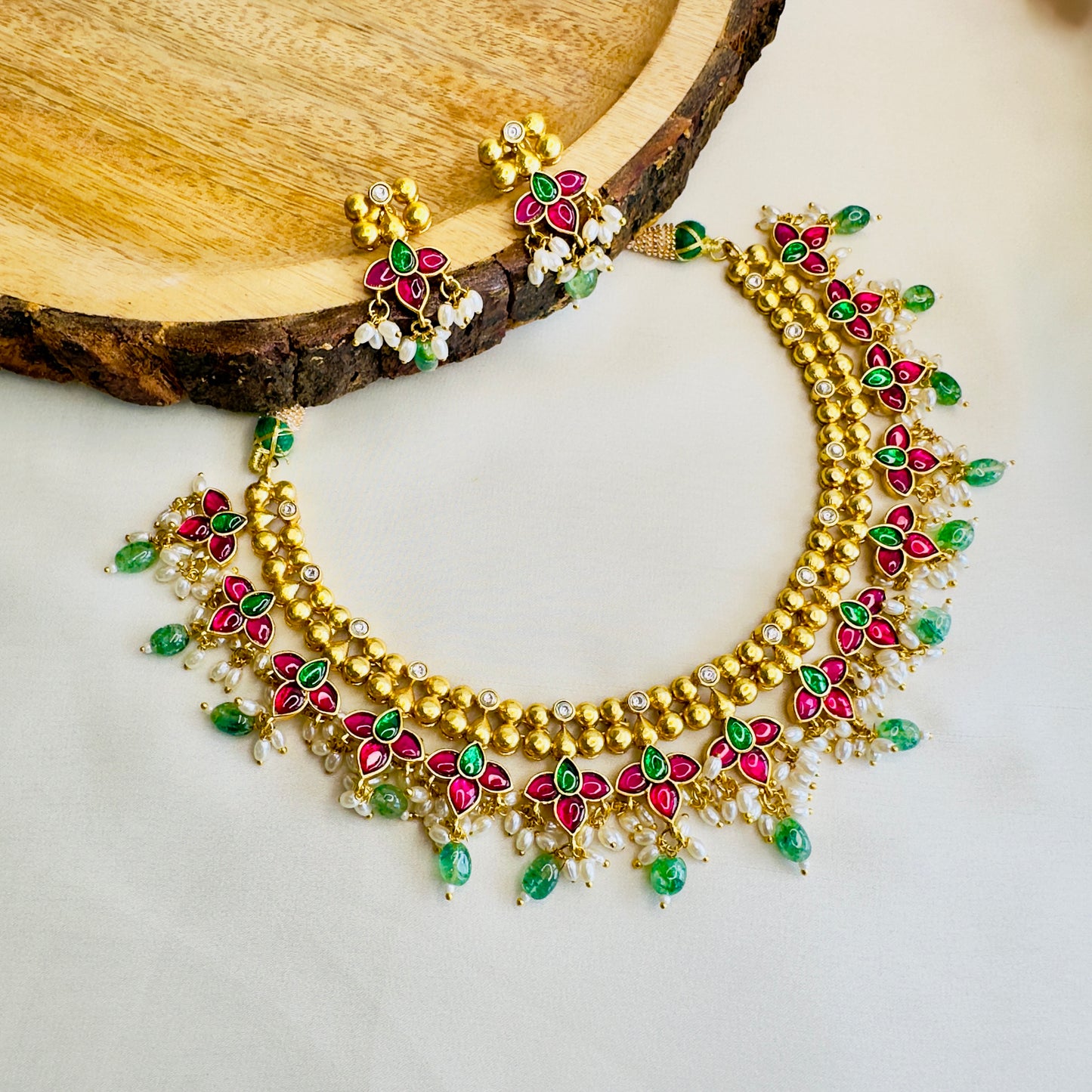 Jadau Ruby Green Necklace Set