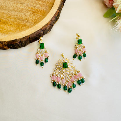 Kundan Pendant Earrings Set