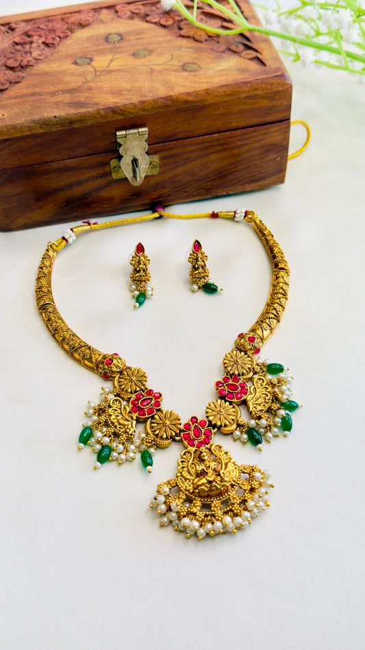 Beautiful Hasli Set
