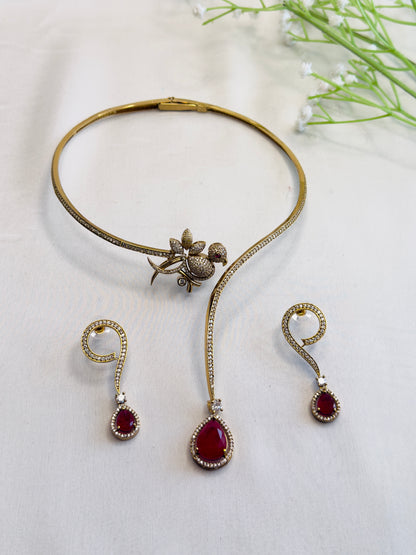 Bird motif Hasli set