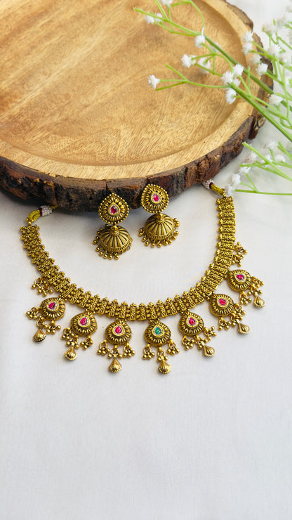 Rajwadi gold look alike Necklace set