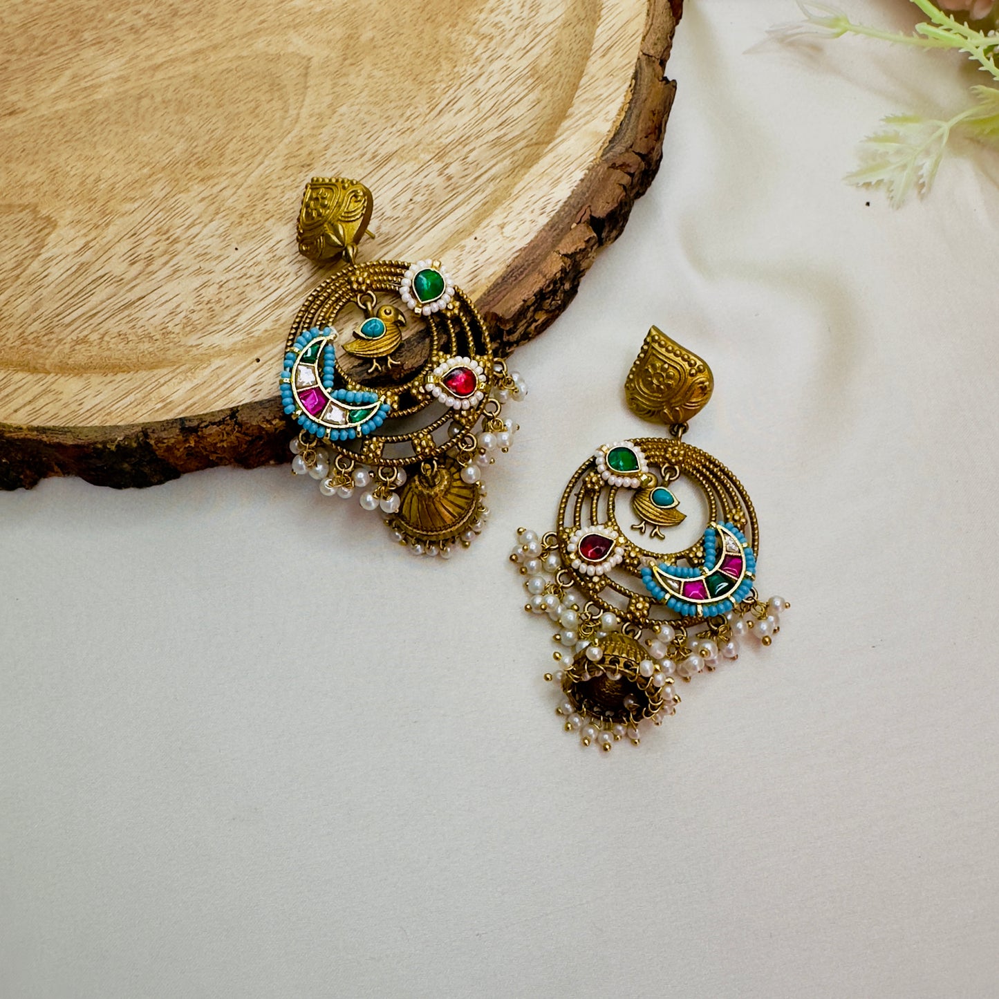 Beautiful Pachi Kundan Small Jhumki Earrings