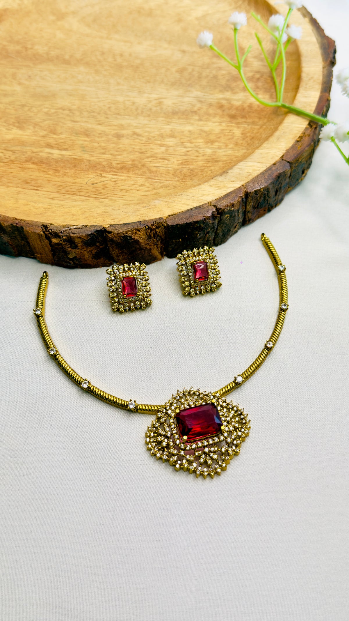 Beautiful Indo western Hasli Set