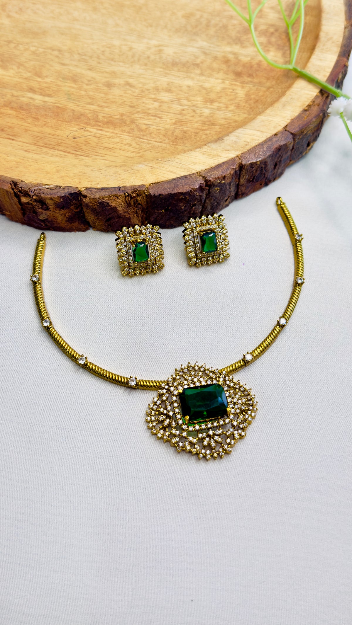 Beautiful Indo western Hasli Set