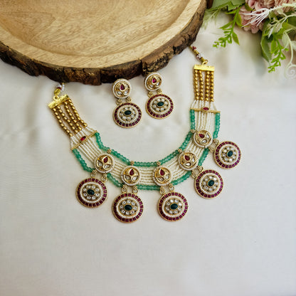 Five Round Pendant Rajwadi Necklace Set