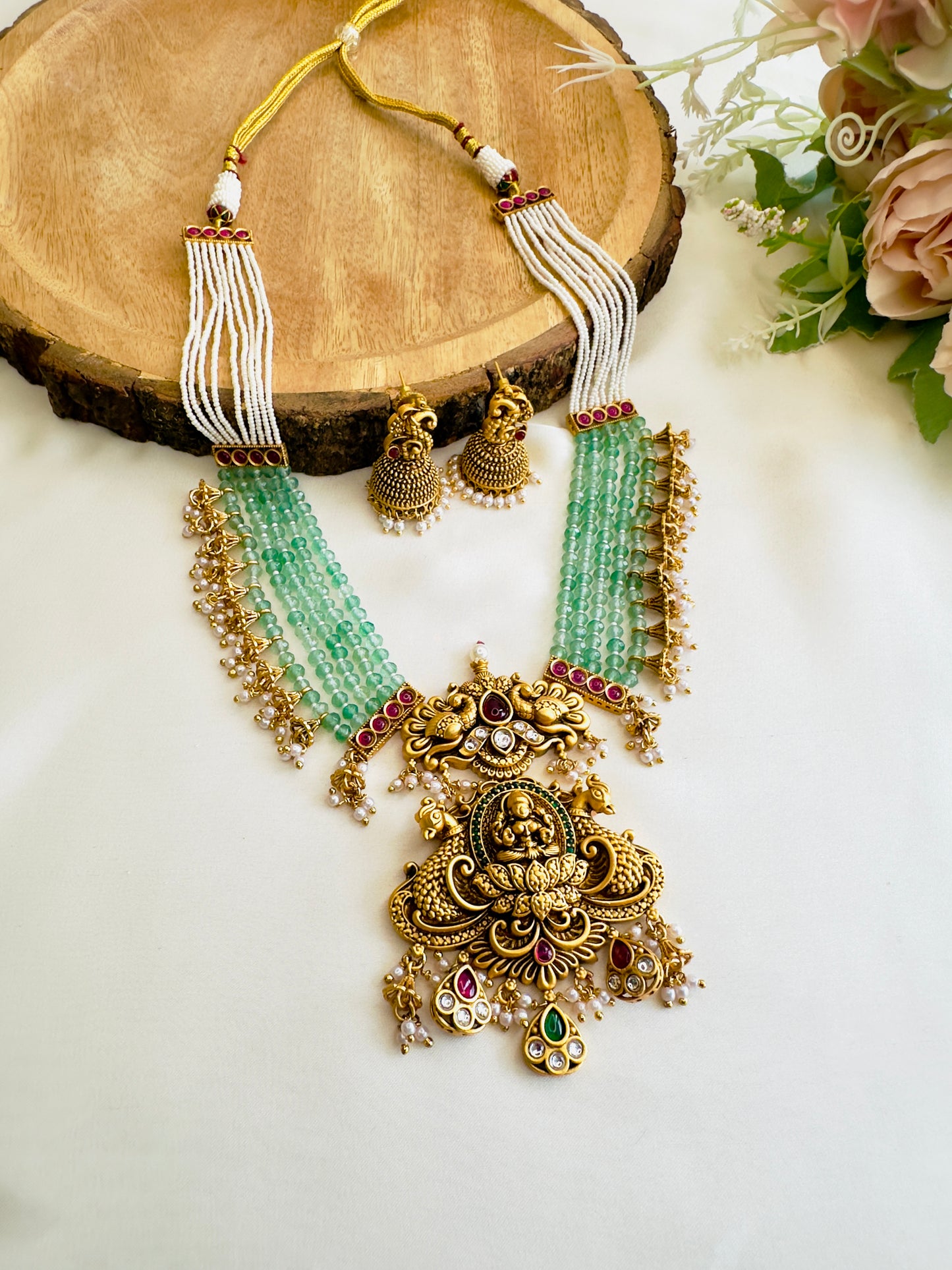 Laxmi ji Motif Mid Length Necklace Set