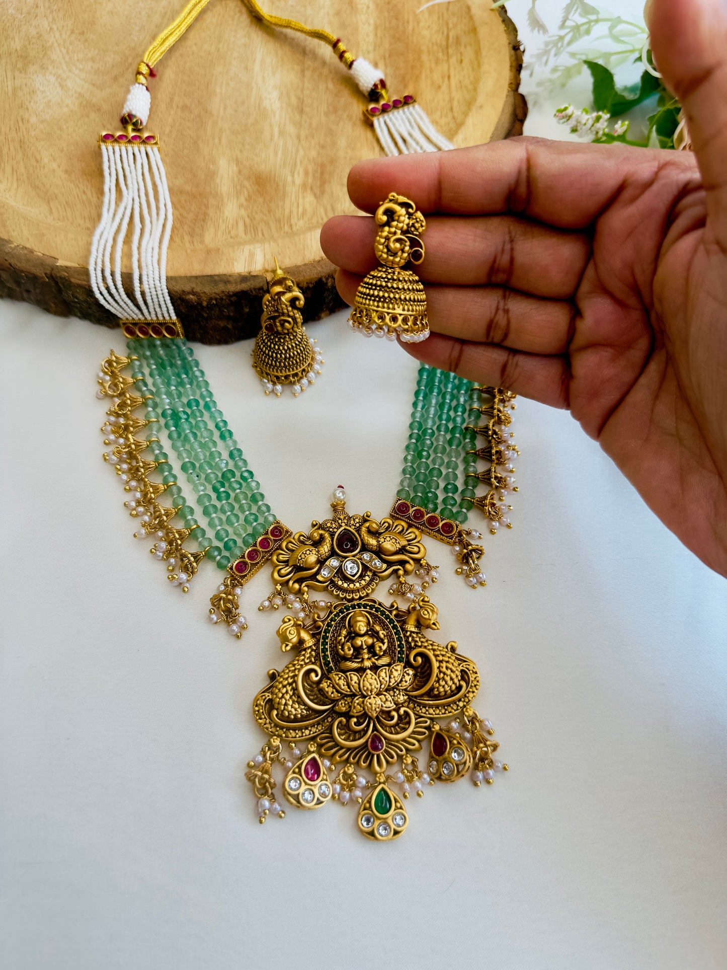 Laxmi ji Motif Mid Length Necklace Set