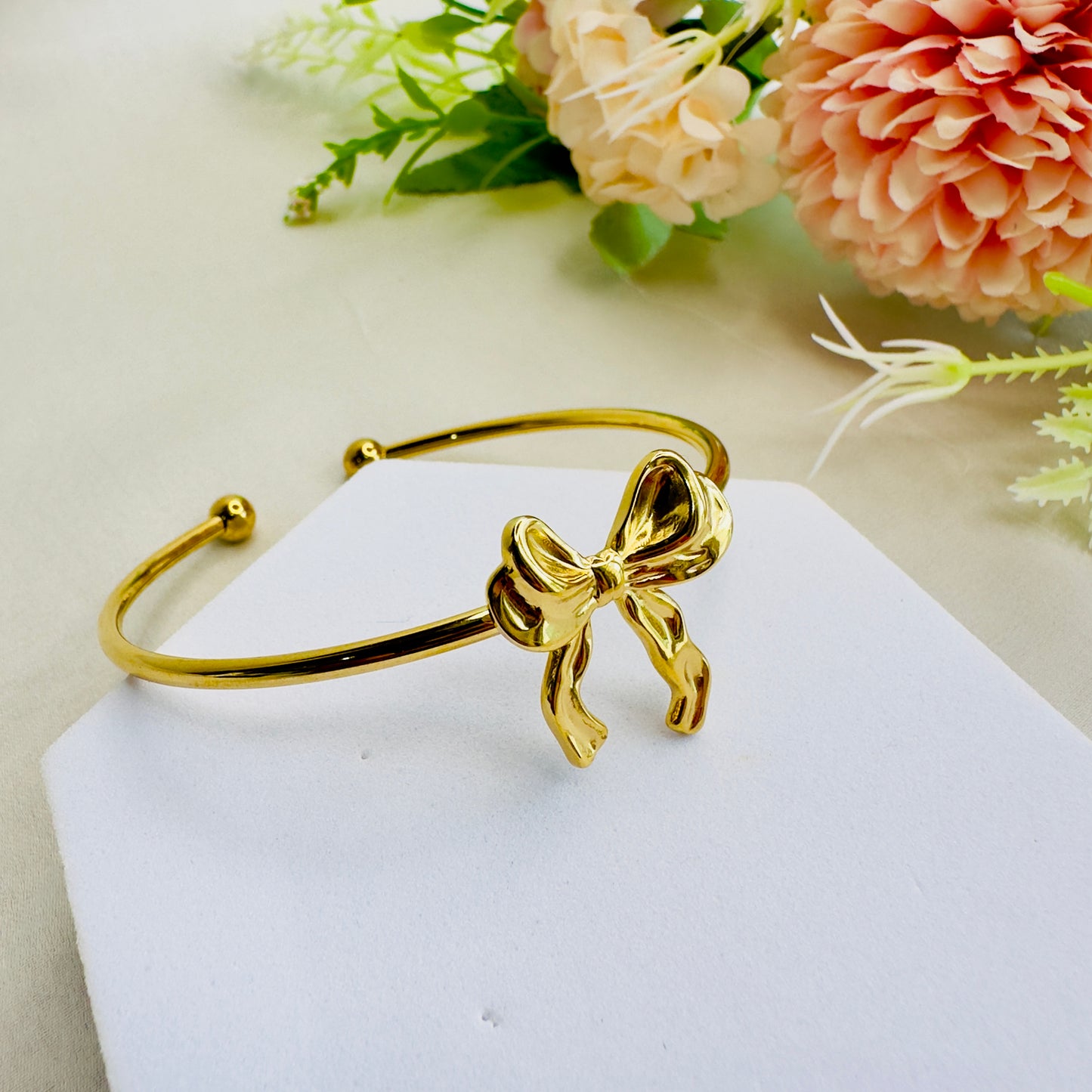 Tarnish Free Bow Bracelet