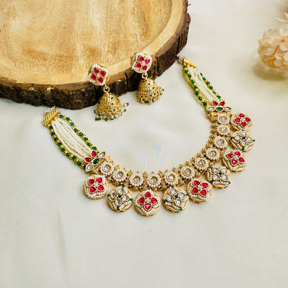 Kundan work short Necklace