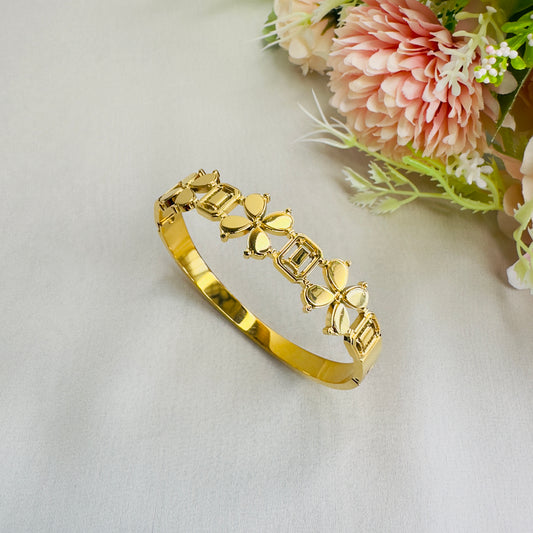 Stainless Steel 18K Gold Plated Floral Bracelet