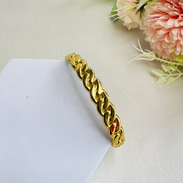 Stainless Steel 18K Gold Plated Twirl Pattern Bracelet