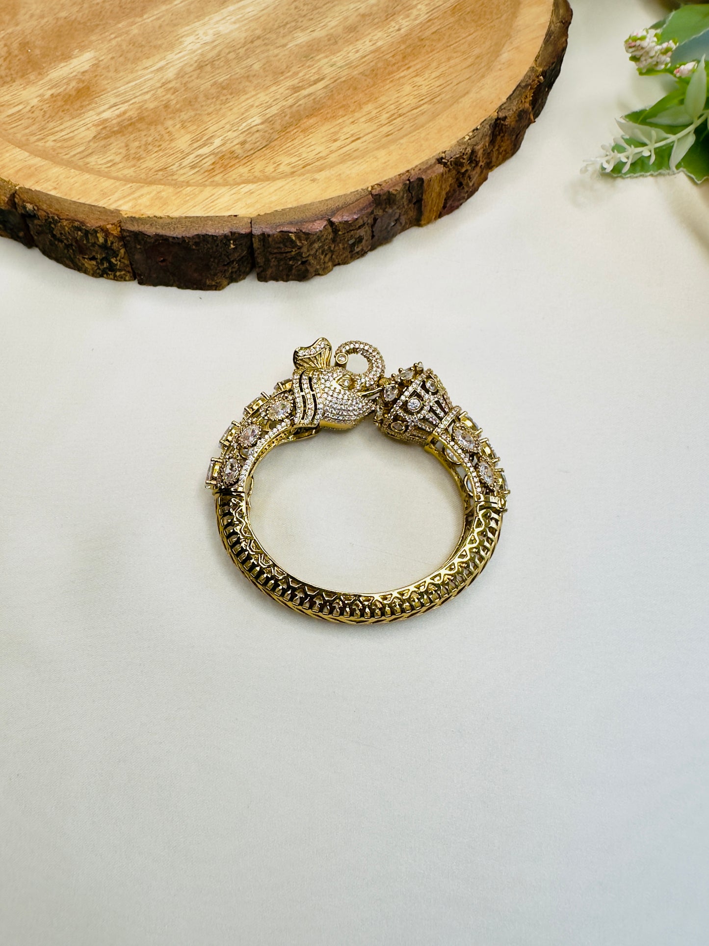 Elephant Motif nano AD Bracelet
