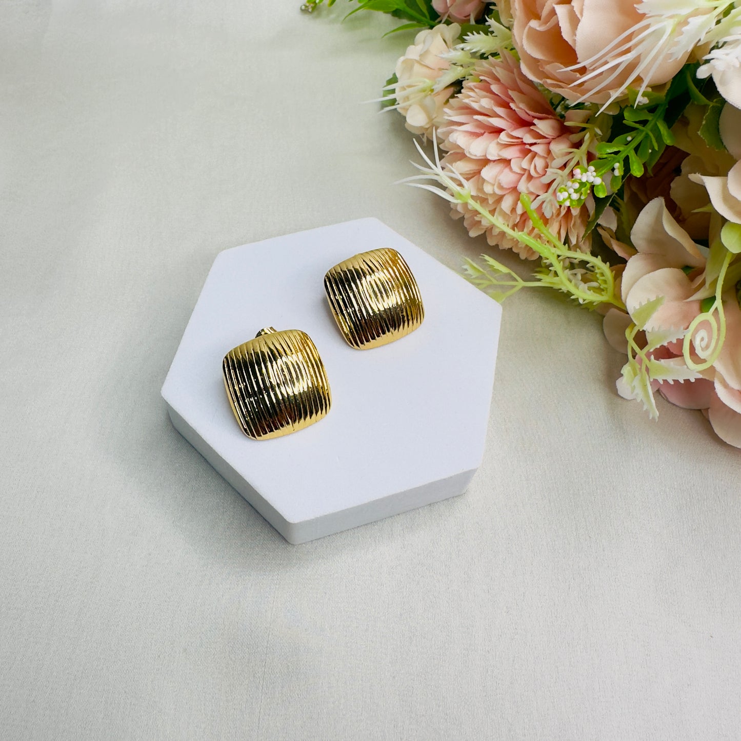 Stainless Steel Square Pattern Studs