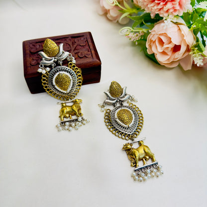 Nandi Motif Dual Tone earrings