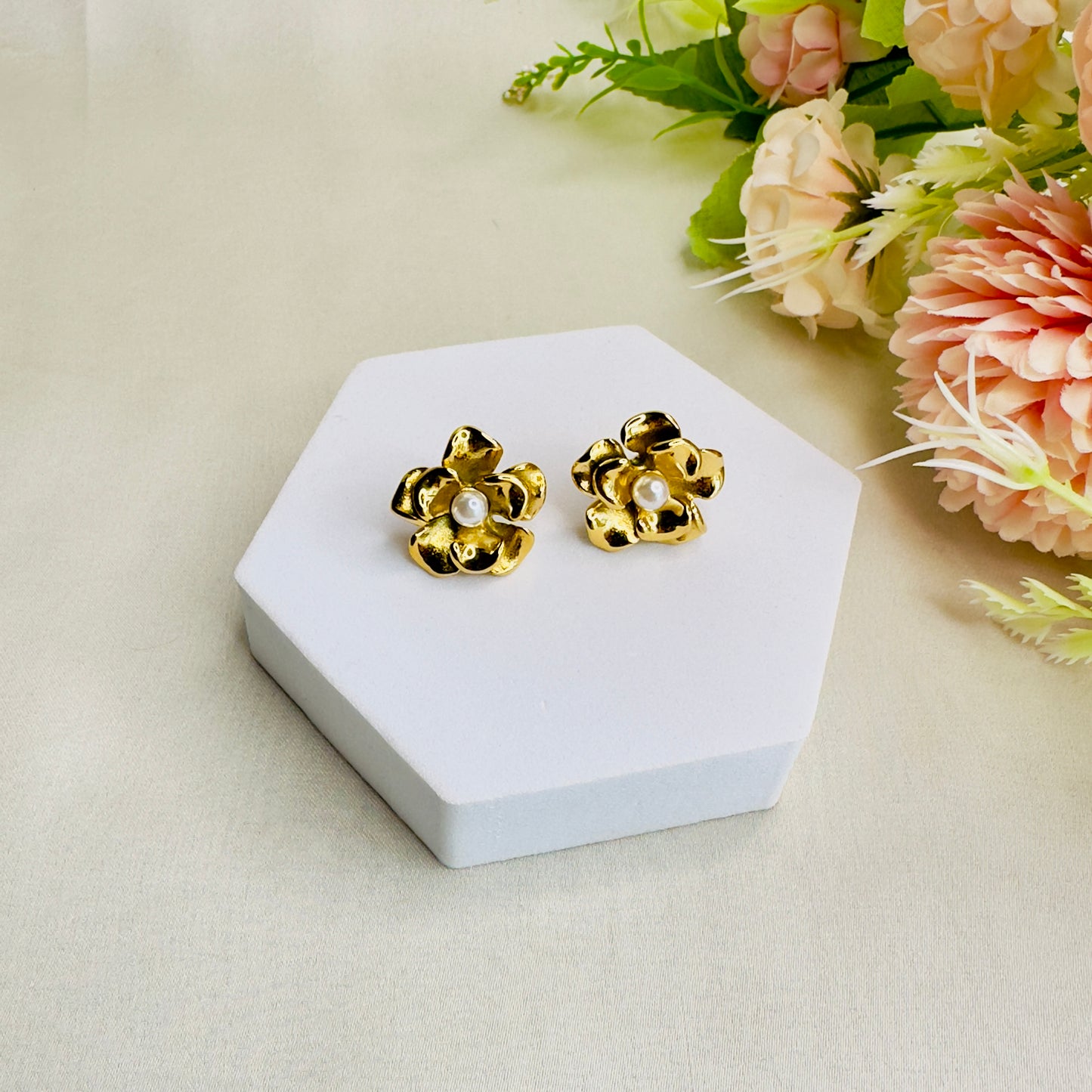 Stainless Steel 18K Gold Plated Flower Studs