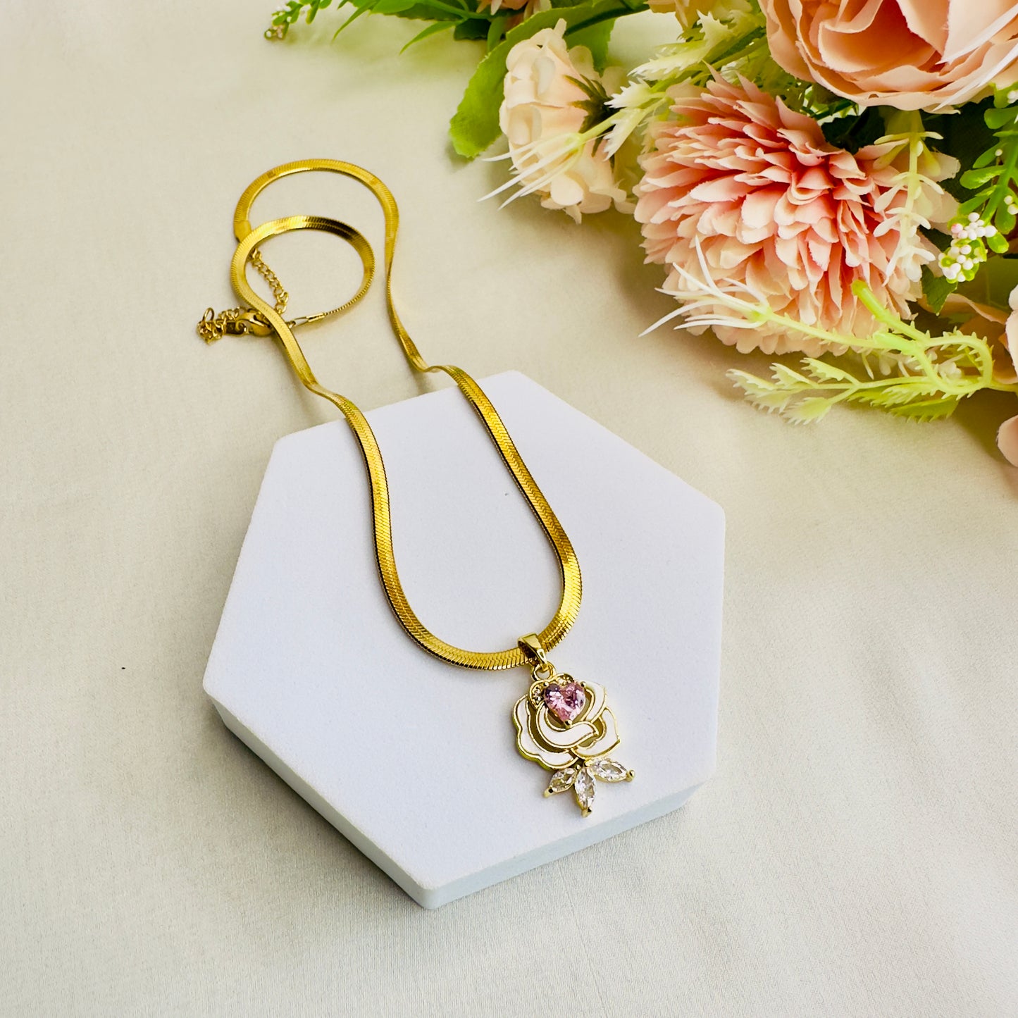 Tarnish Free MOP Rose flower Chain Pendant