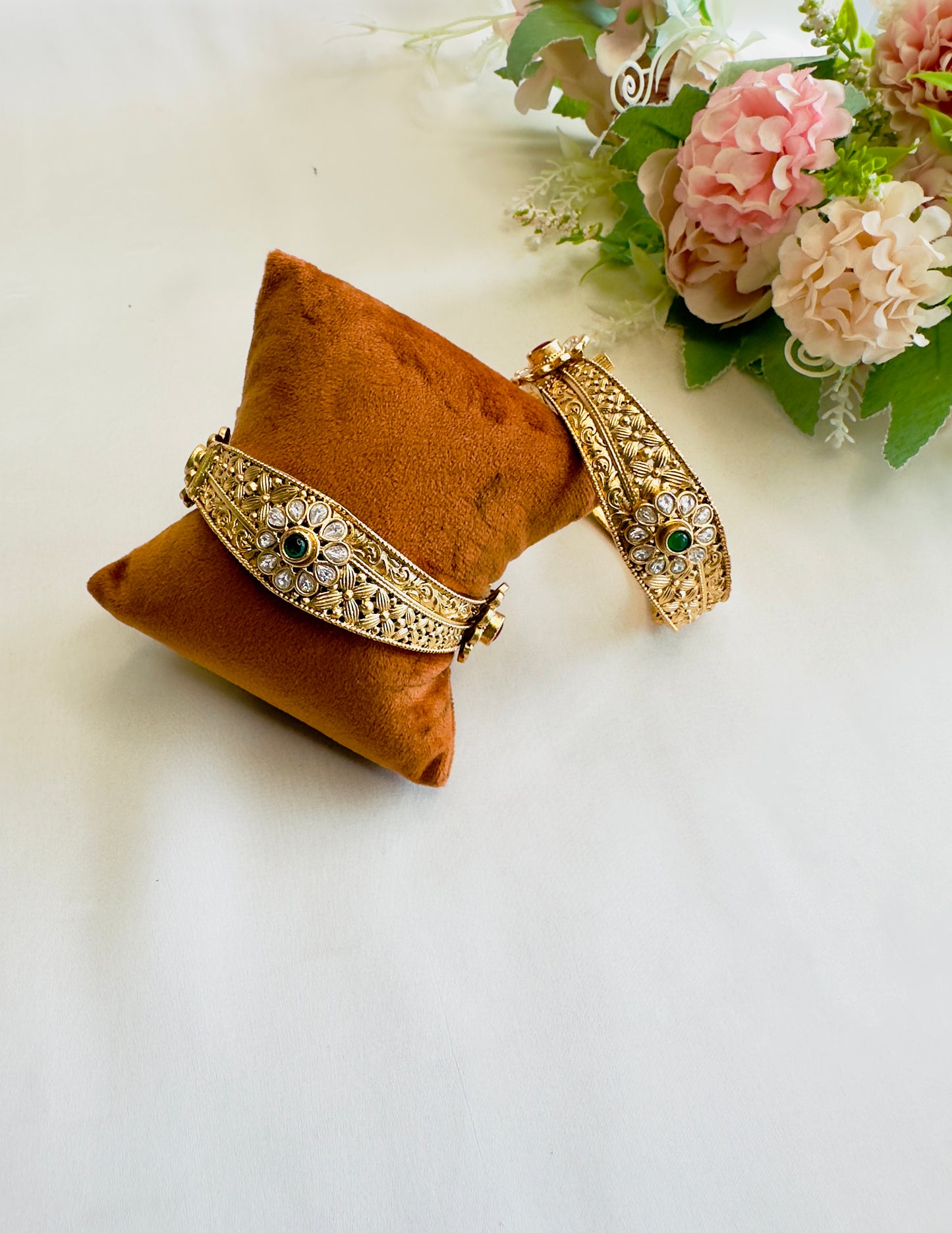 Beautiful Flower Motif Bangles