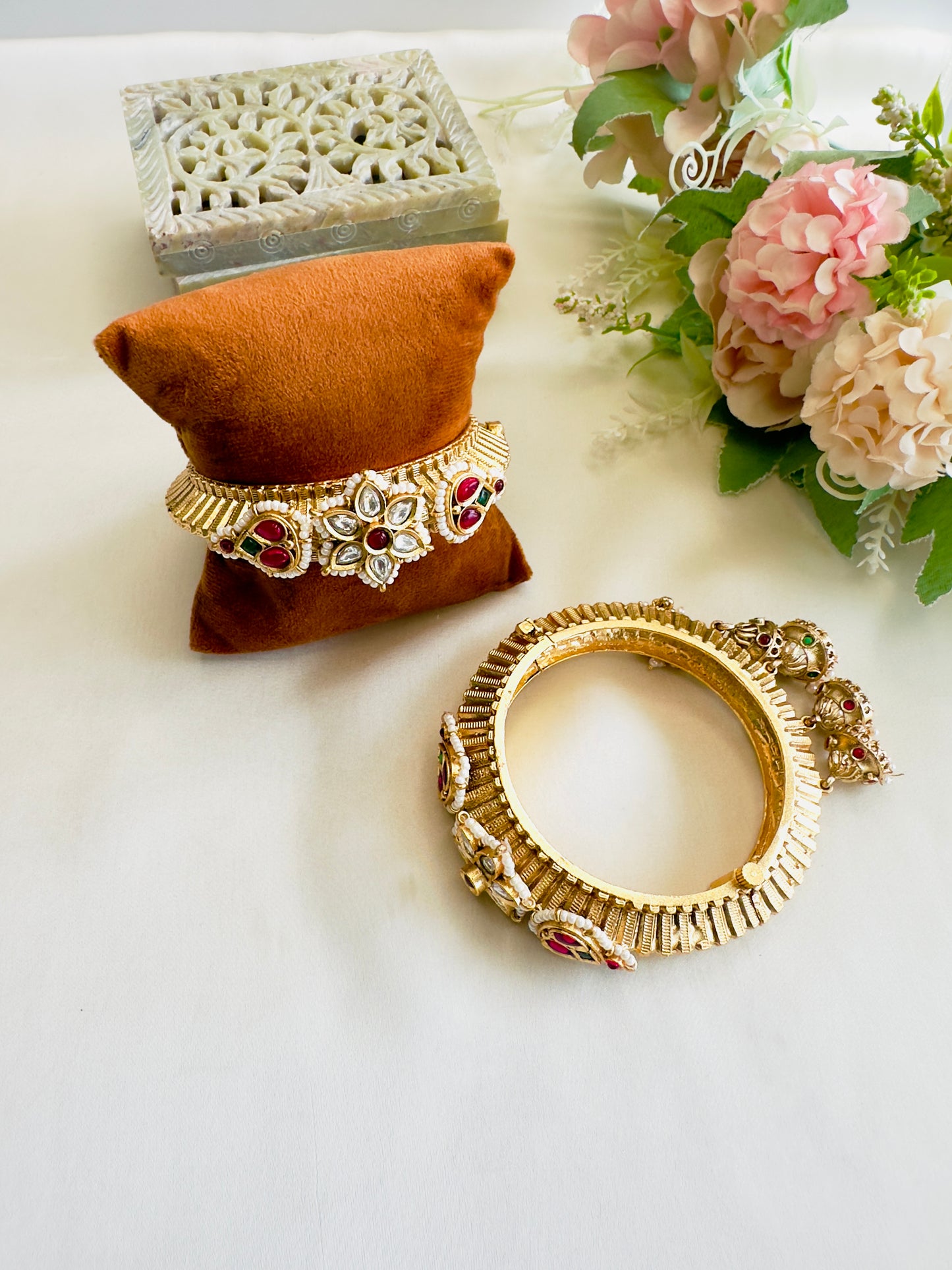 Three Jhumki Rajwadi Kada Bangles