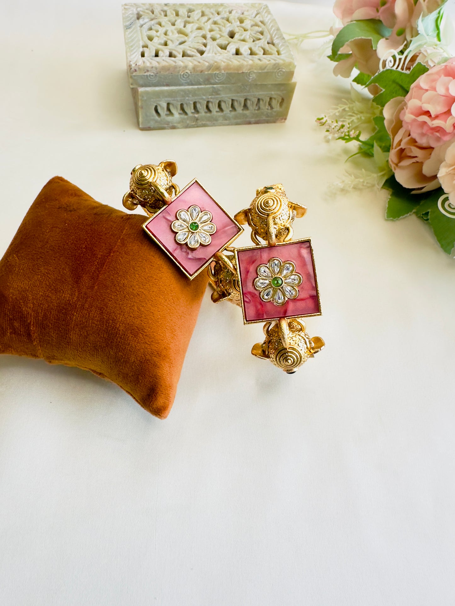 Elephant Motif Openable Bangles