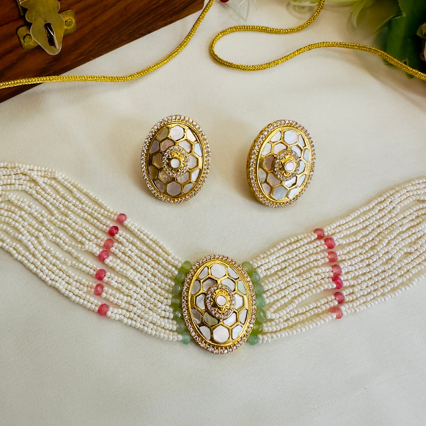 Mother of Pearl Choker Set