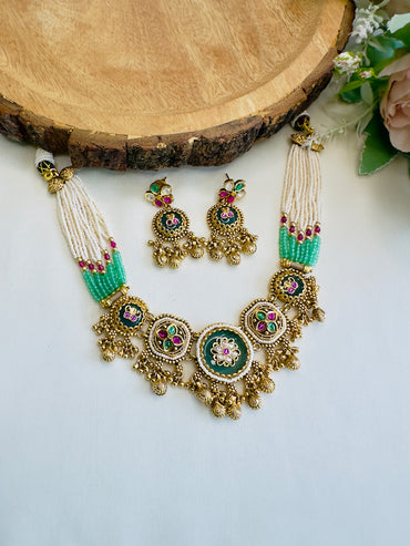 Five Joint Pendant Rajwadi Necklace Set