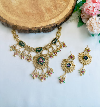 heritage short Necklace Set