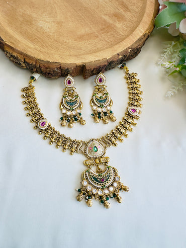 Chand Pendant Rajwadi Necklace Set