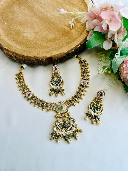 Chand Pendant Rajwadi Necklace Set